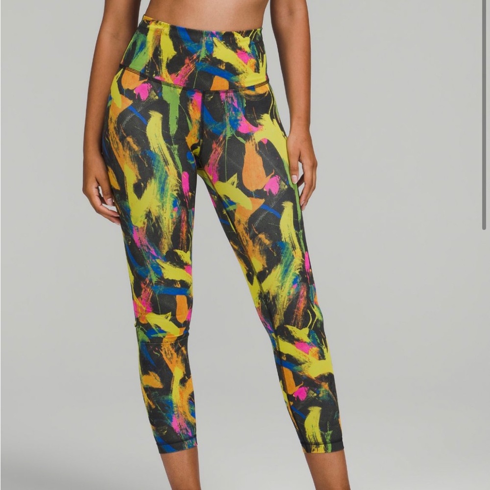 NWt lululemon Wunder under hr 25